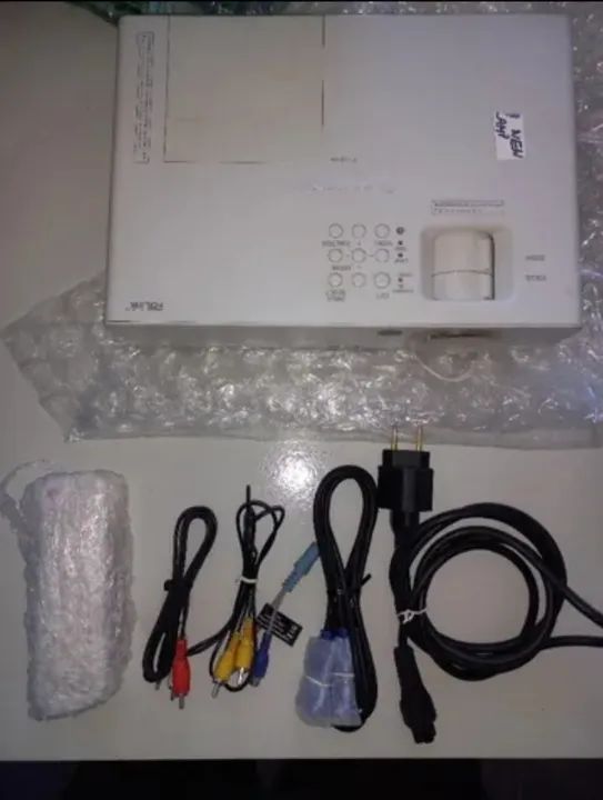 Projetor HD PT-LB2VEA - Panasonic - Foto 4