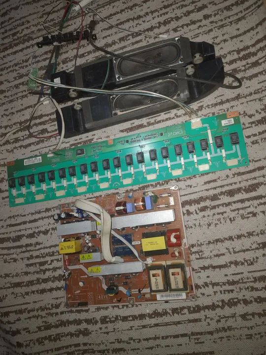 Placa fonte mais inverter tv samsung Ln40a550