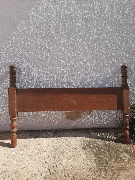 Vendo  Cama de solteiro  Cerejeira - Foto 3