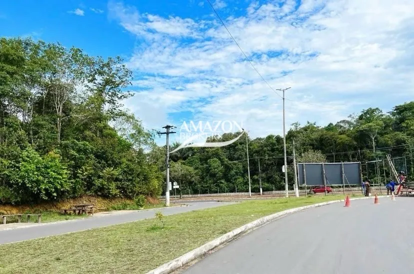 Terreno - 4.200 m2 proximo à Av. do Turismo - Vendo
