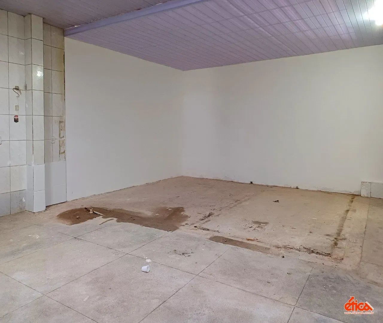 Loja ampla na Doca com salão de venda escritorio 02 salas depósito copa 02 banheiros -Cod - Foto 10