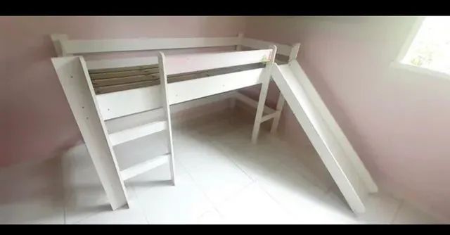 Cama c escorregador infantil seminovo lindo ! - Foto 3