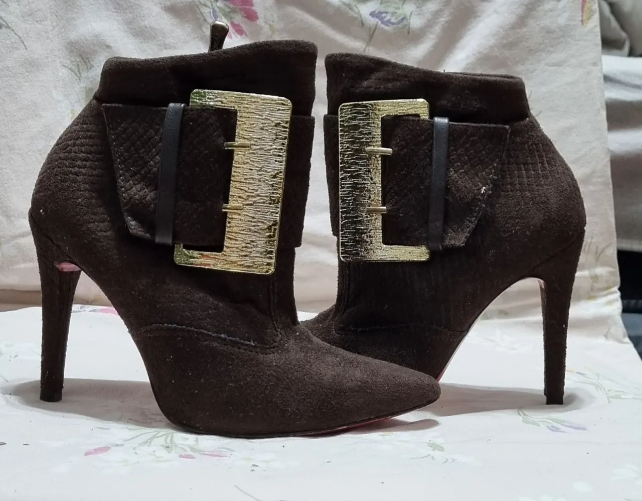 Botas scarpin 33 e 34 e 35