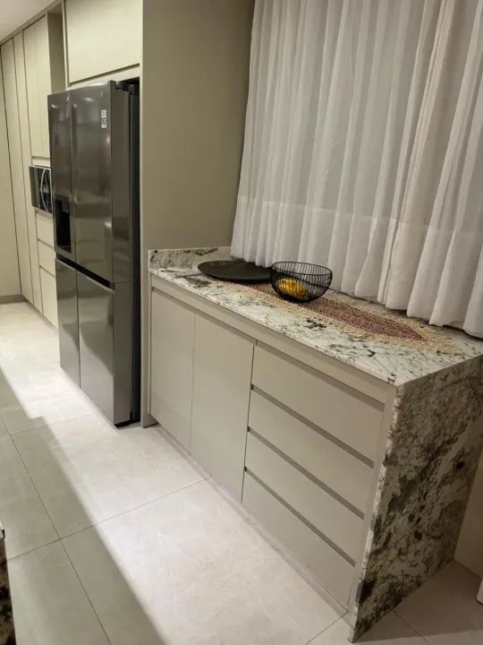 Imóvel para venda tem 168 metros quadrados com 3 quartos - Foto 2