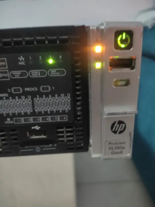 Servidor HP DL380p G8