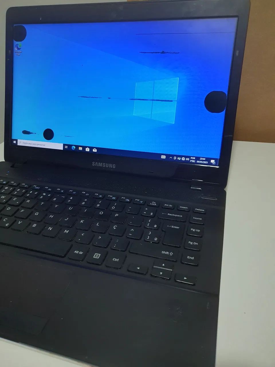 Notebook Samsung Core i3 5005u, 8GB Ram, SSD256GB, Tela Defeito, Teclado e Mouse Defeito