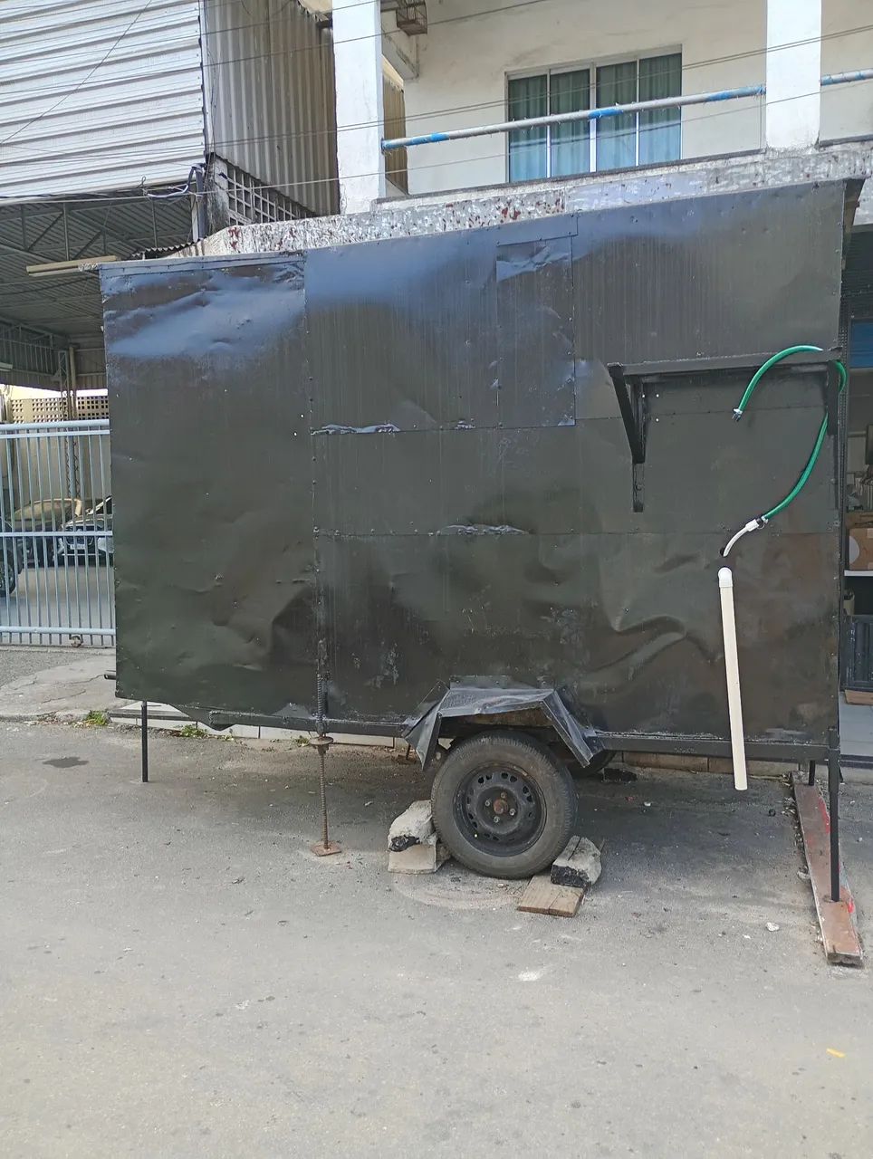 Trailer de lanches em geral.