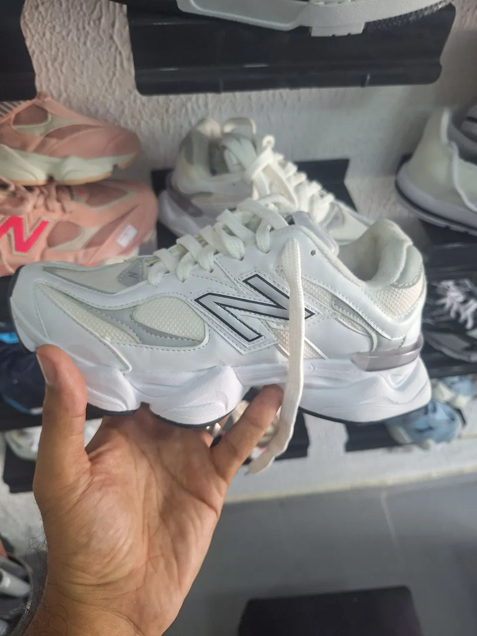 Tênis New Balance Branco - Conforto e Estilo