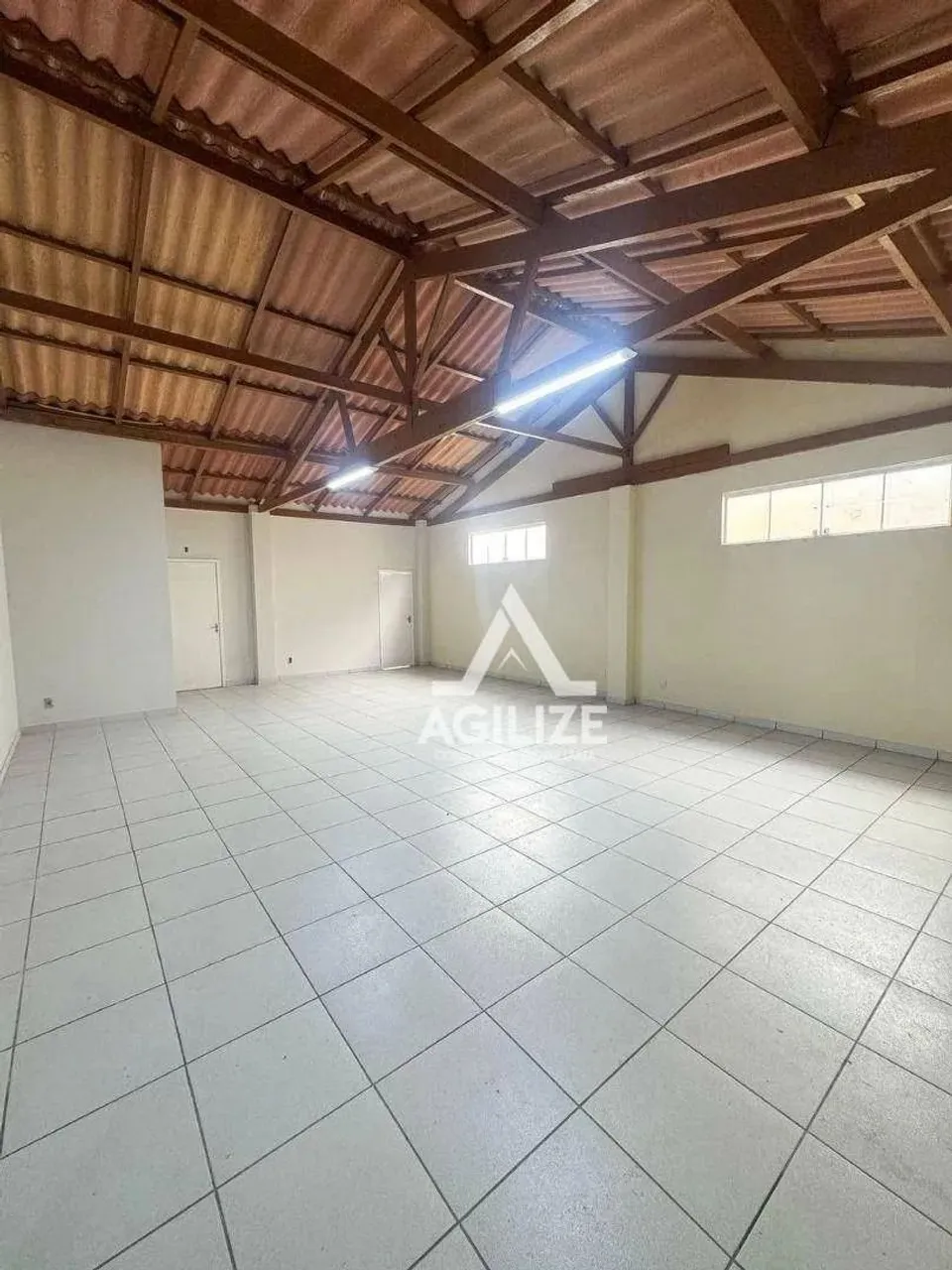 Loja para alugar, 62 m² por R$ 3.366,31/mês - Cavaleiros - Macaé/RJ