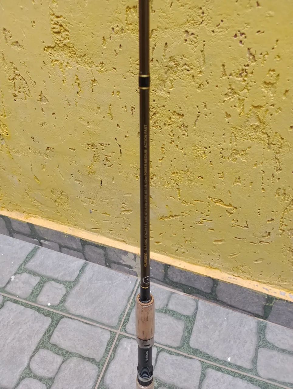 Vendo molinete Shimano e vara Shimano novos. - Foto 4