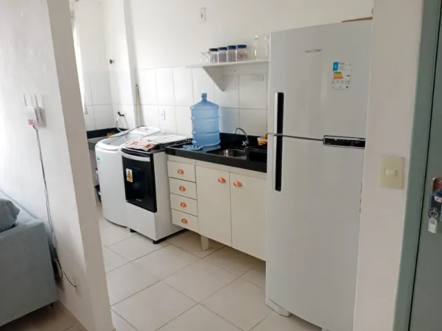 Alugo Apartamento Mobiliado com Piscina
