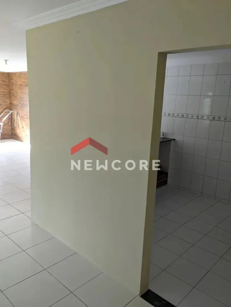 Casa de condomínio em Avenida Manoel Almeida - Arembepe (Abrantes) - Camaçari/BA - Foto 5