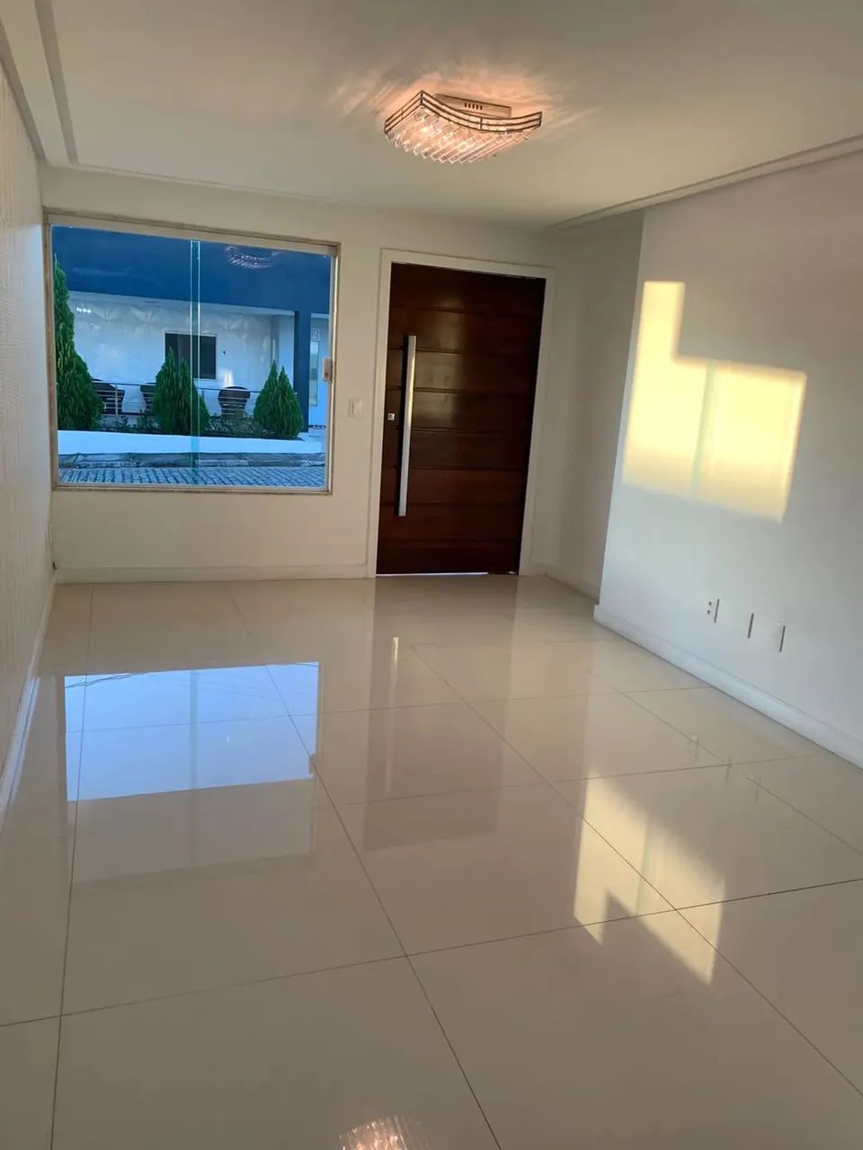 Imóvel para aluguel e venda possui 250 metros quadrados com 3 quartos - Foto 3