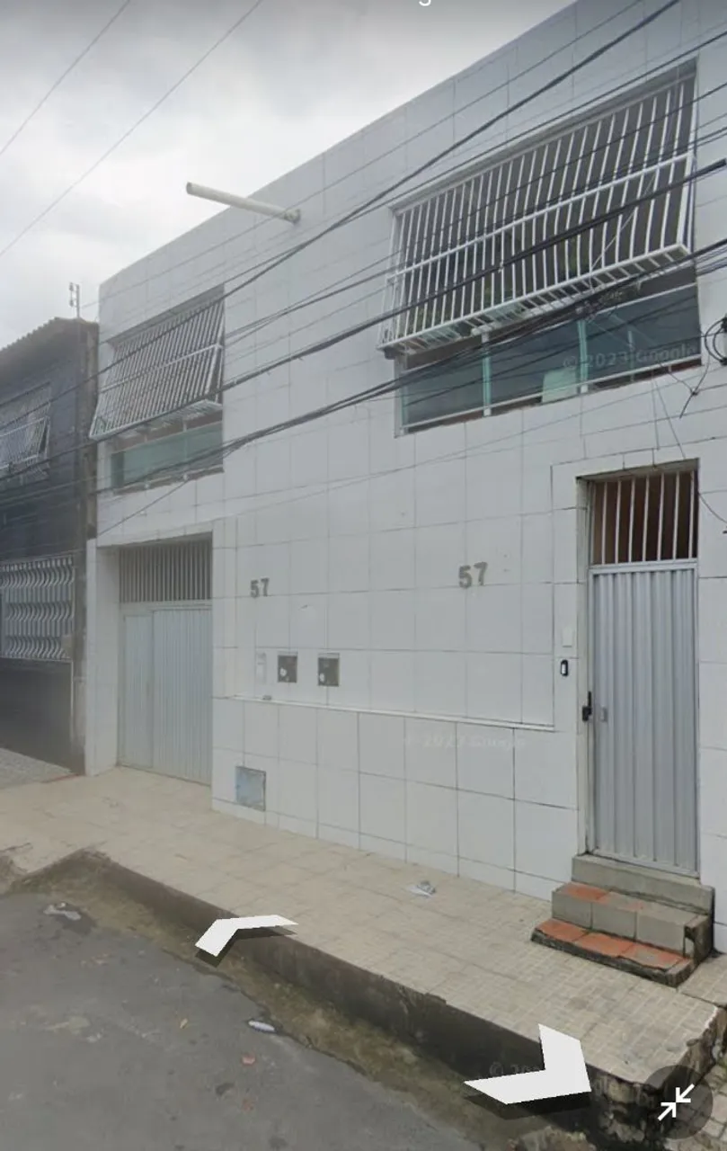 Ótima Casa duplex toda documenta em um bom ambiente perto do shopping e hospital infantil