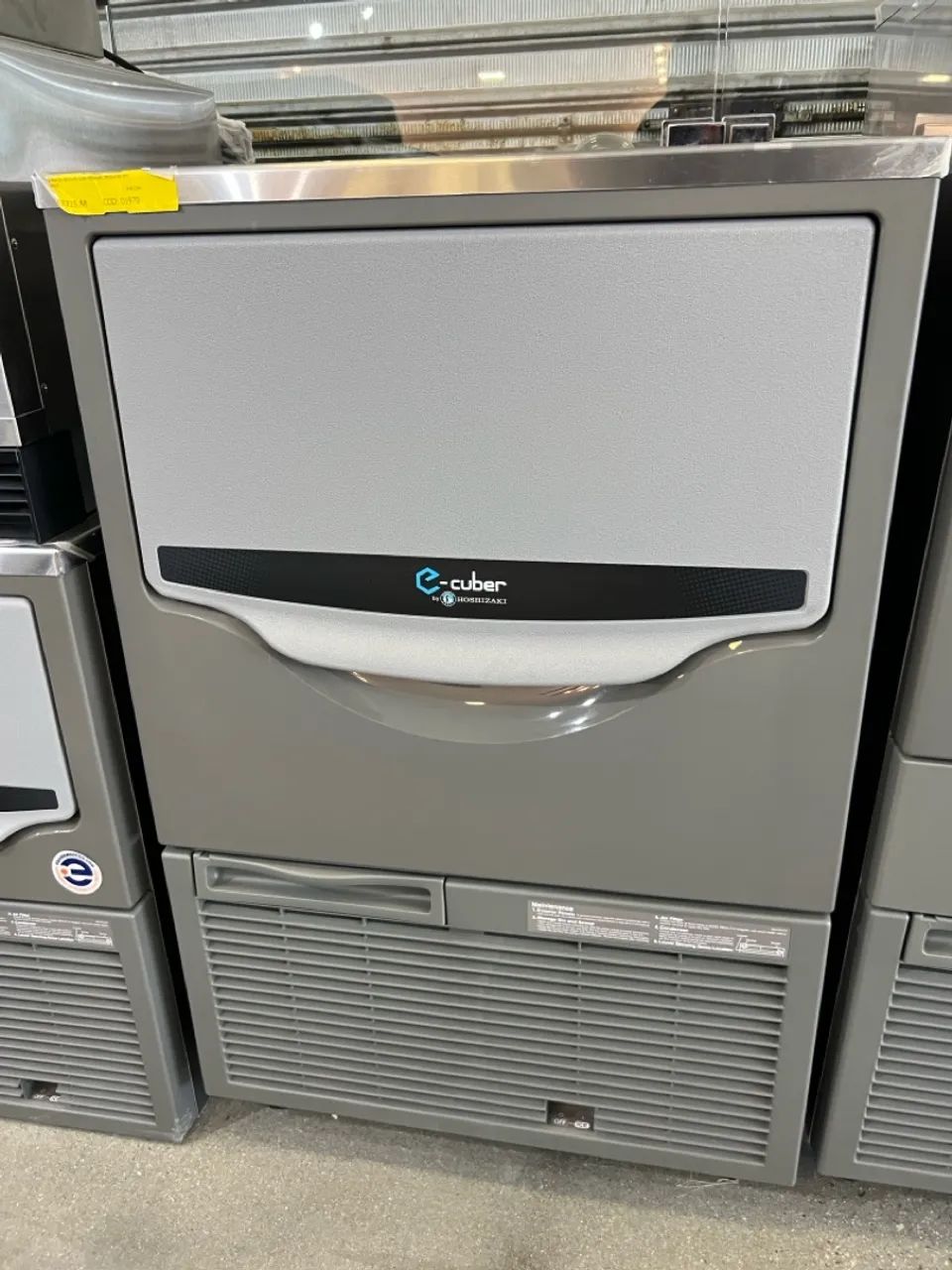 Máquina de Gelo em cubos 65kg dia  Hoshizaki - pronta entrega 