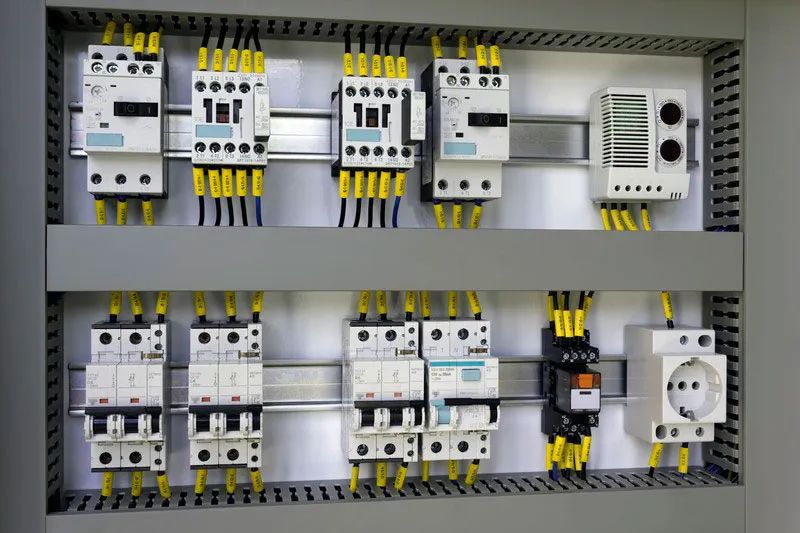 Eletricista , predial e comandos elétricos , capital e interior .. - Foto 4