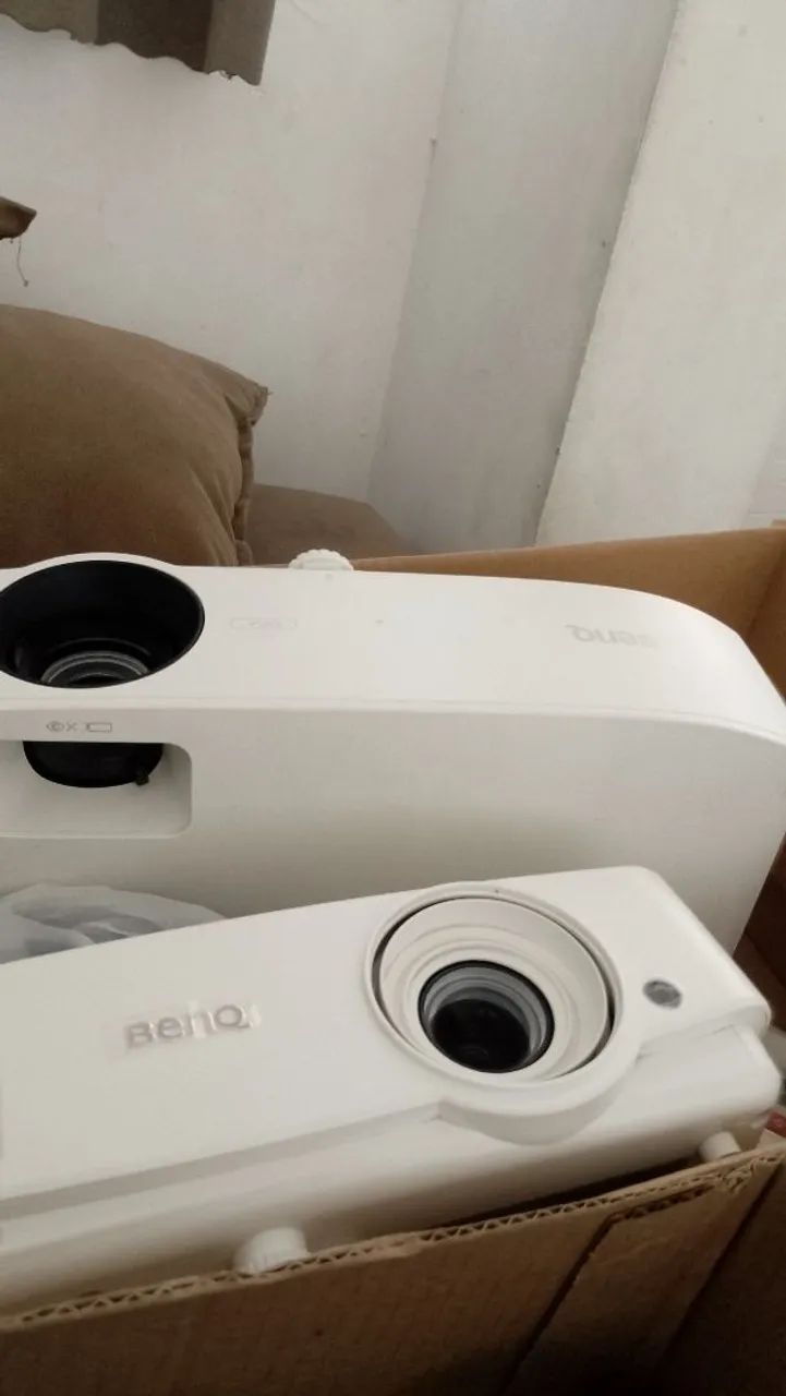 Troco projetor Bent por play 5 ou Pc gamer