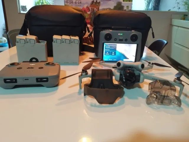 Drone DJI Mini 4 Pro64318614402561123