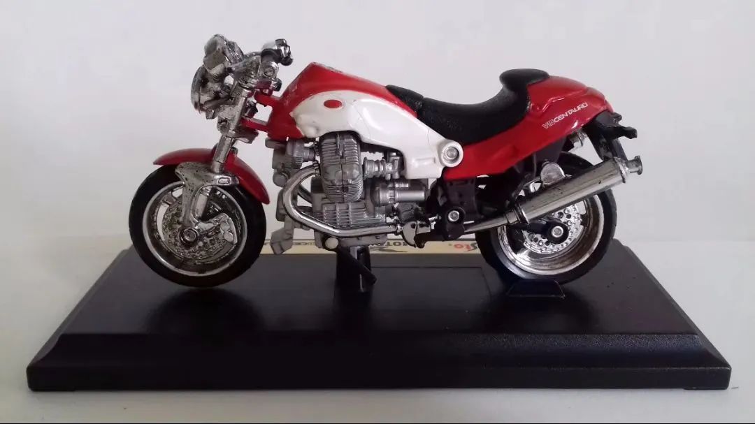 Miniatura Moto Guzzi V10 Centauro Maisto - Foto 2