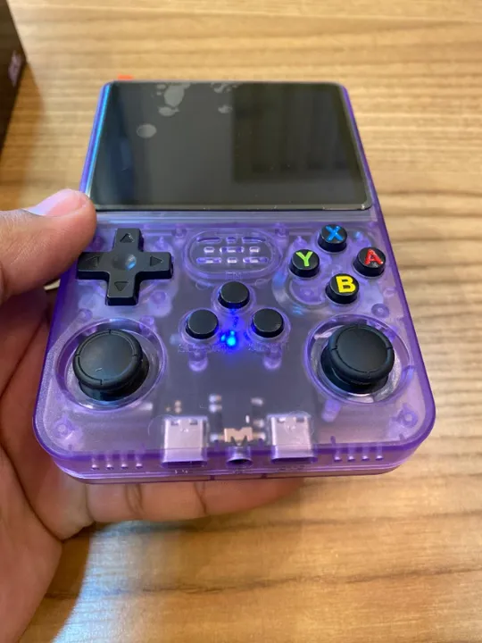 Console Portátil R36S + de 15.000 Jogos Vídeo Game 64g Linux Tela IPS 3.5 Polegadas