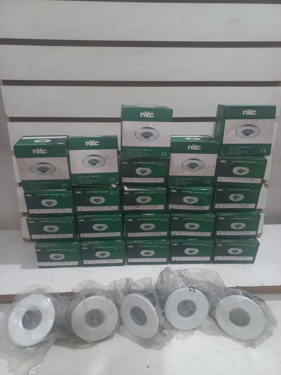 27 peças SPOT  - Foto 3