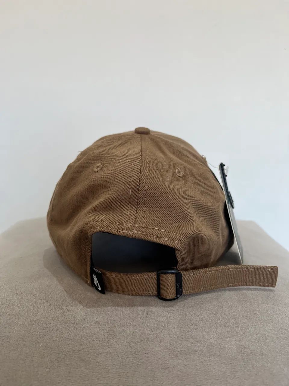 Boné Nike 100% Algodão Marrom - Foto 4
