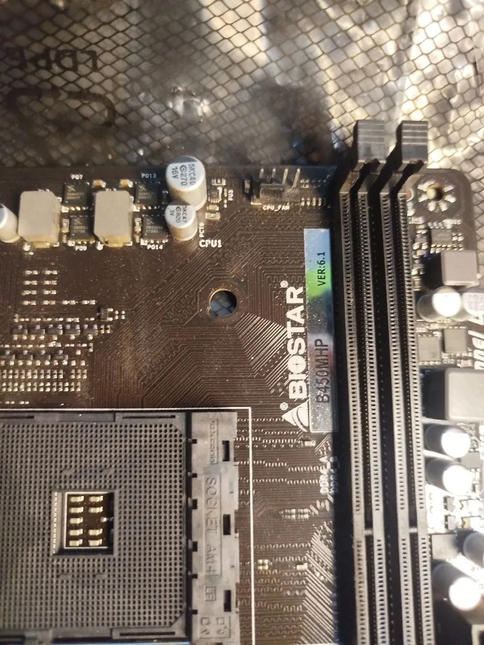 Placa-Mãe biostar B450 MHP - Foto 3