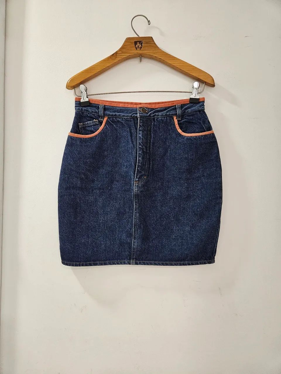 Saia Jeans Azul com Detalhes em Marrom