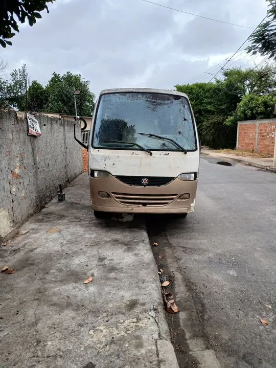 Micro onibus mercedes ano 99 - Foto 7