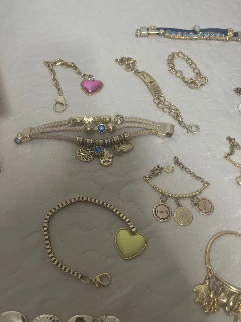 Coleção de pulseiras variadas - Charmosas e elegantes! - Foto 4
