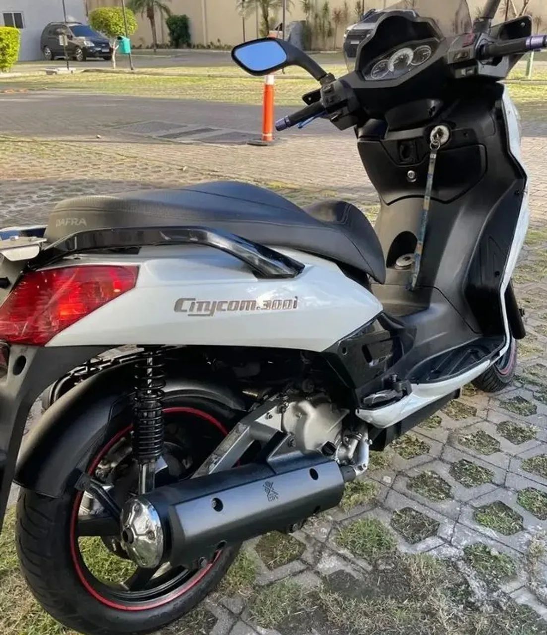 Vendo moto citycon 300i 