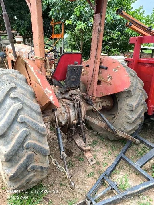 Trator Massey Ferguson e 08 implementos agrícolas  - Foto 2