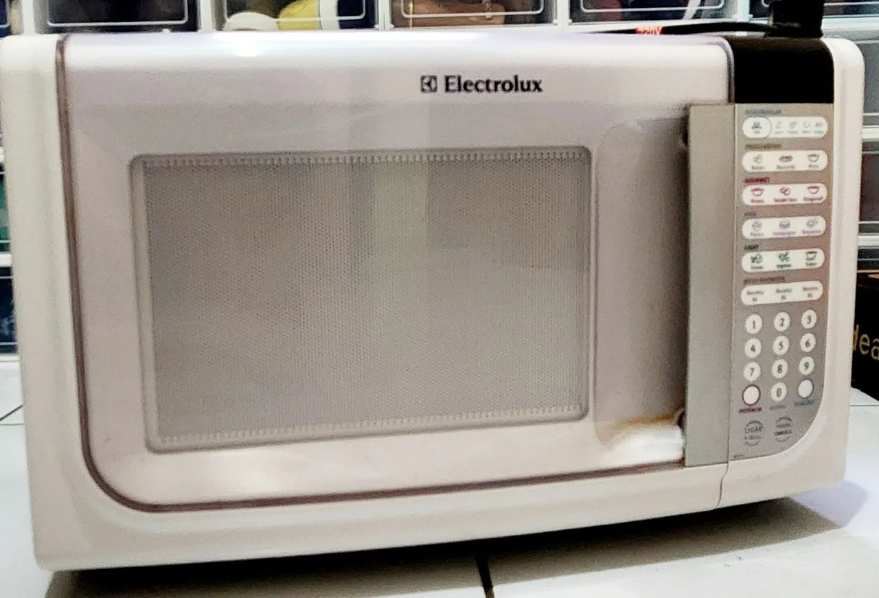 Micro-ondas Electrolux 31 litros
