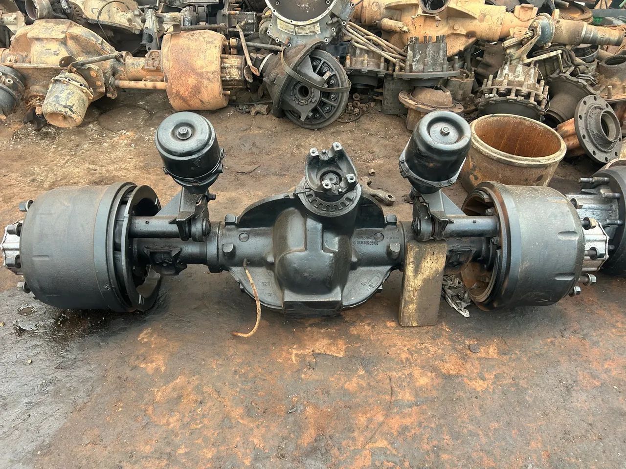 Eixo traseiro do 1620 Mercedes  - Foto 4