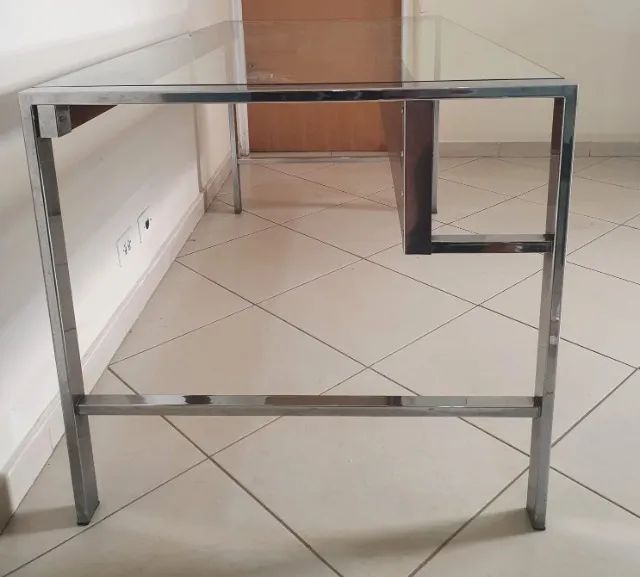 Mesa de vidro 64168518963586122