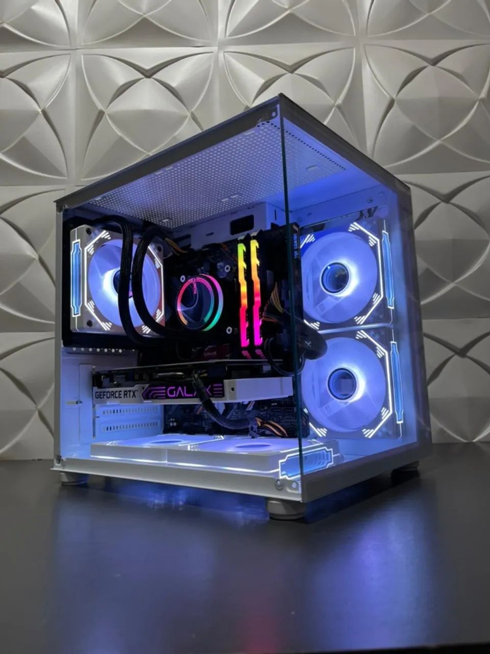 ゲーミングPC フルセット　i7-8700 RTX2080 ゲーミングPC フルセット i7-8700 RTX2080 PC Gamer Bits 2025 Intel