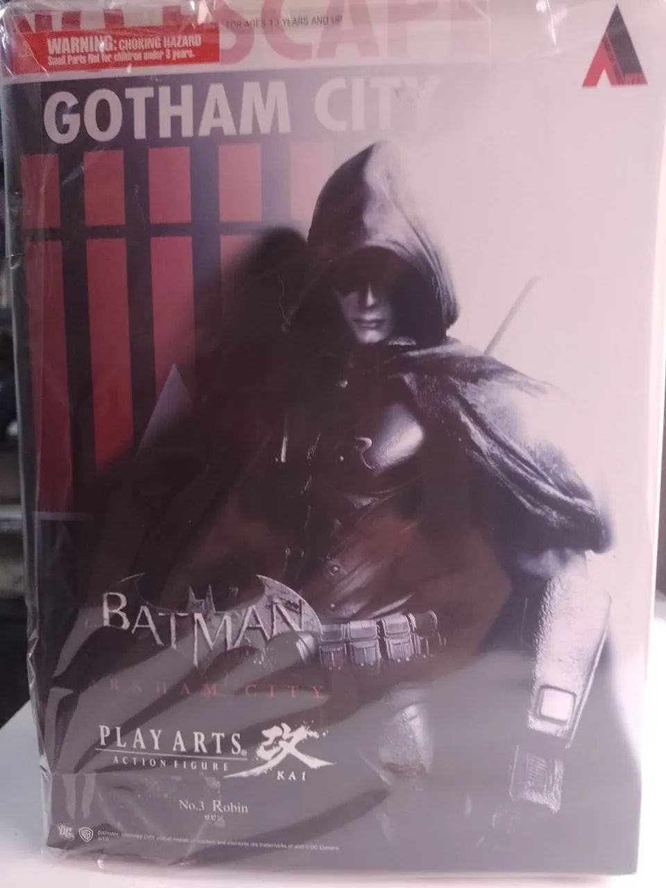Play Arts Kai - Batman: Arkham City - Robin (No. 3)