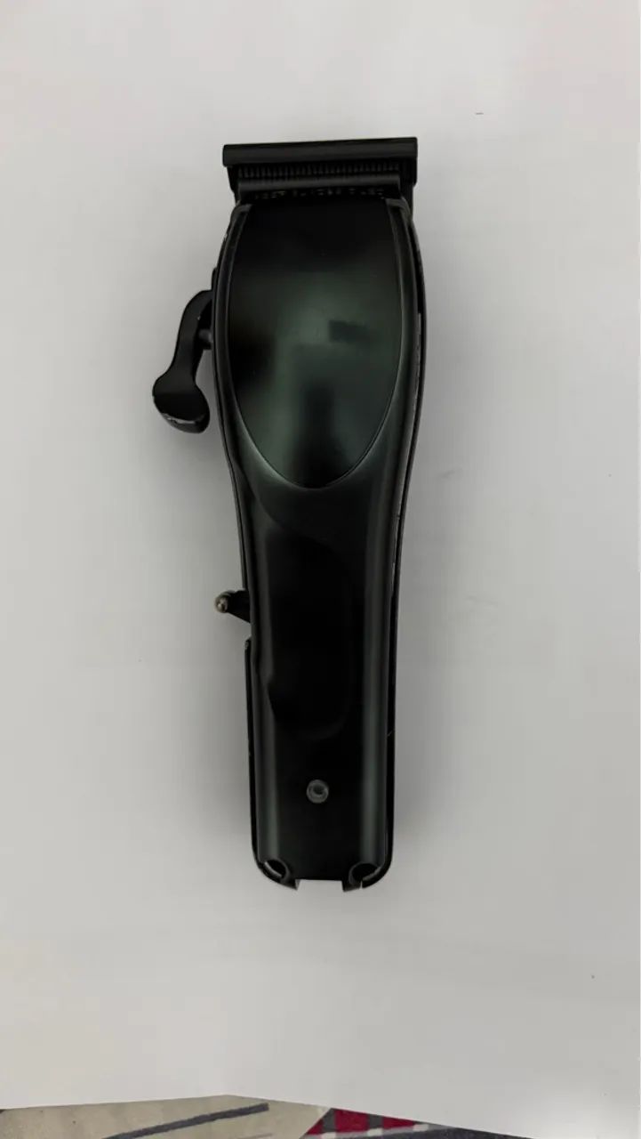 Máquina de Cortar Cabelo Profissional