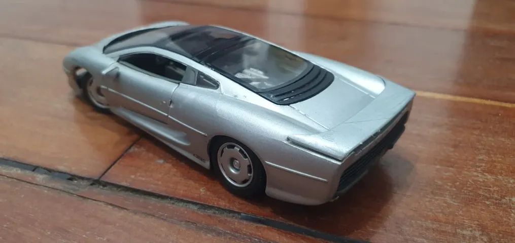  Jaguar Xj220 - Maisto 1/24 - Foto 2