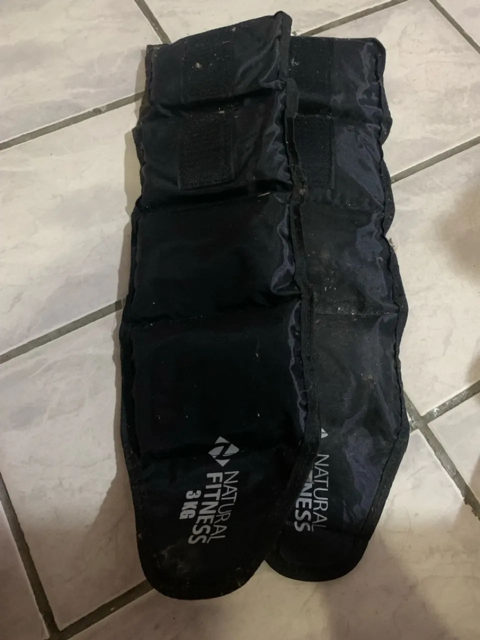 Kit tornozeleira e halteres 