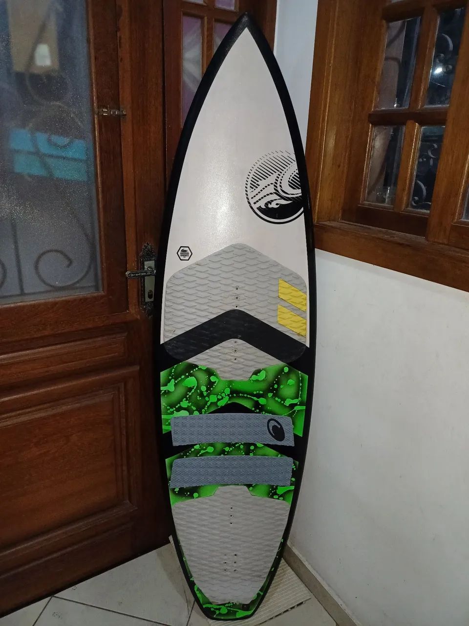 Prancha de Kite Surfe Cabrinha 5.10 Bamboo Sanduich completa