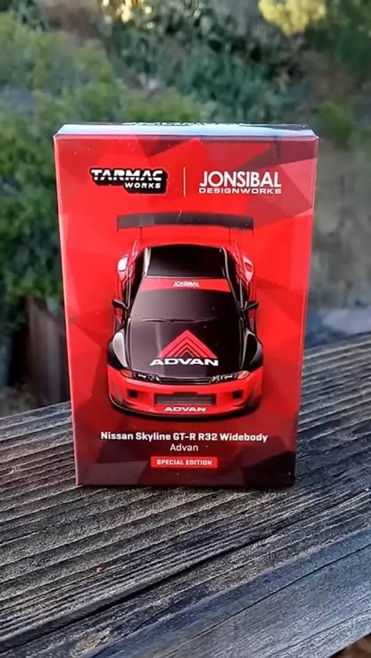 Nissan Skyline GT-R R32 Widebody Advan - Edição Especial