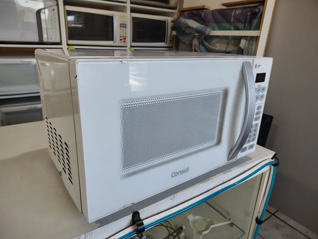 Microondas Cônsul 20 Litros Branco Ótimo Estado Garantia 3 Meses Temos Tele Entrega.  - Foto 3