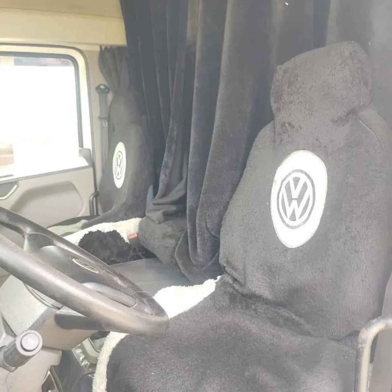 Caminhão Constellation 25-320 Bitruck 2011 - Foto 5