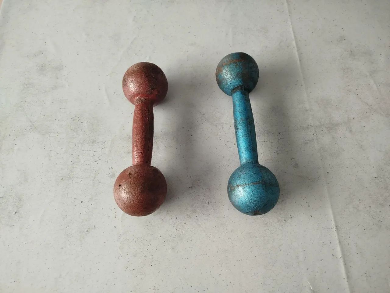Par de Halteres de Ferro - 3kg
