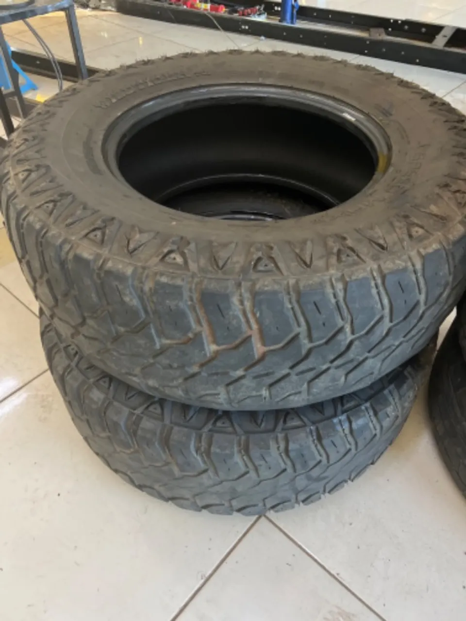 Roda e Pneu RAM 35 aro 18