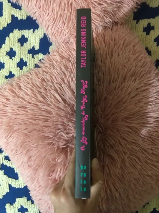 Os Sete Maridos de Evelyn Hugo - Taylor Jenkins Reid - Foto 3