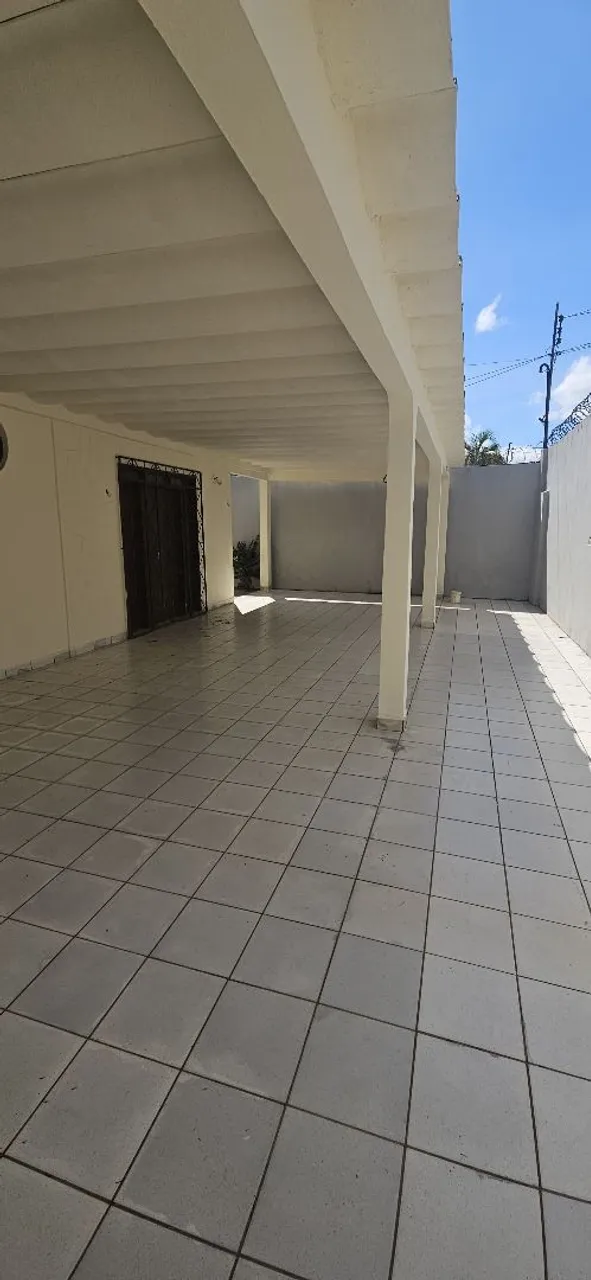 Casa para alugar no tropical <br>