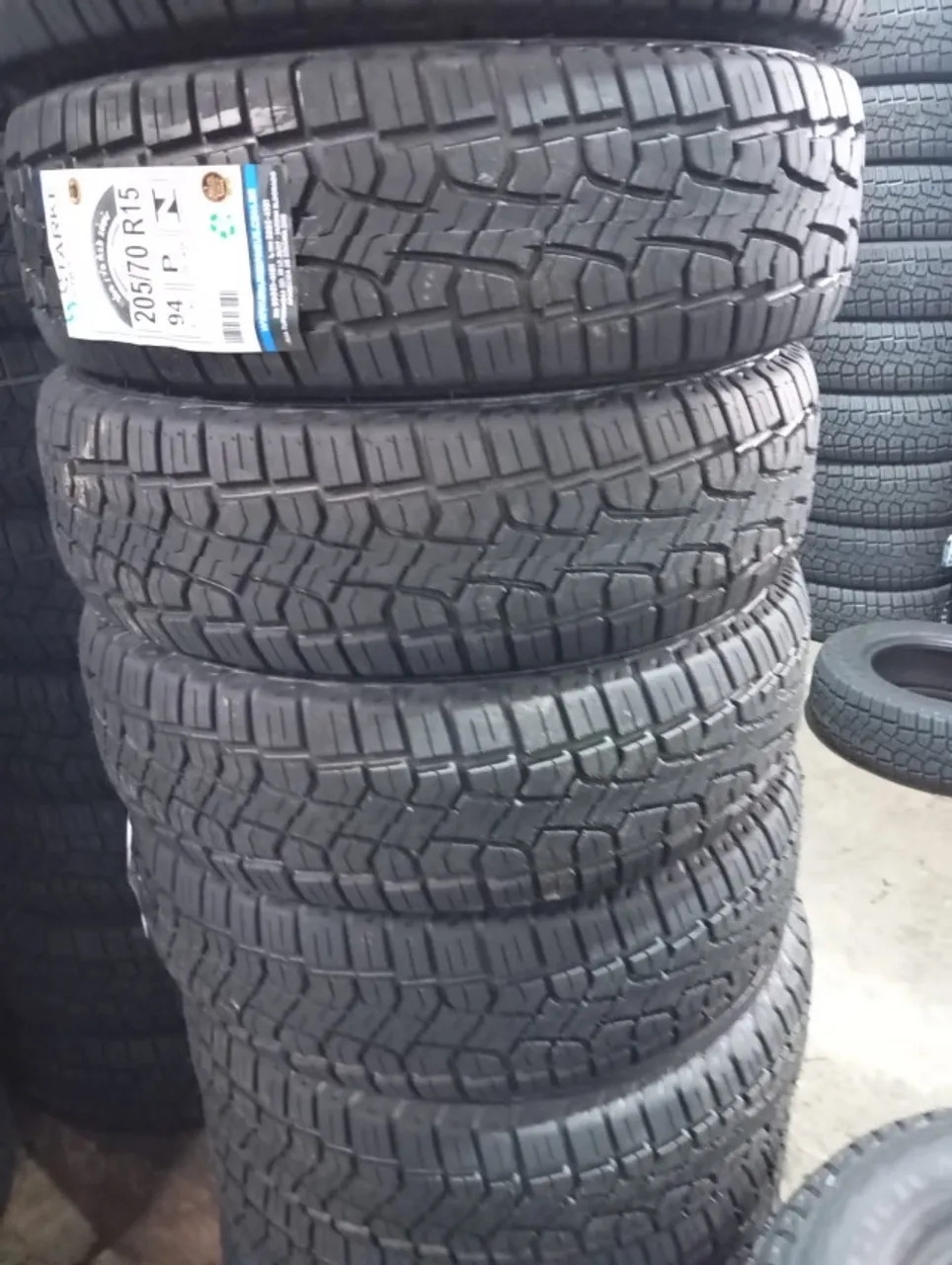 A última chance para comprar pneus com preço de fábrica aro 15 205/70 ATR por 310,00