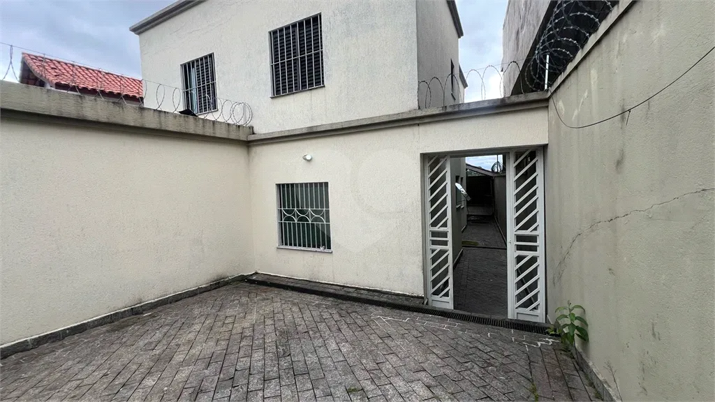 Sobrado com 2 quartos à venda ou para locação em Jardim Das Palmas - SP